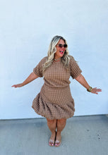 Load image into Gallery viewer, RYLAND BUBBLE SKIRT