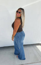 Load image into Gallery viewer, ROMI MEDIUM WASH TUMMY CONTROL JEANS