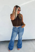 Load image into Gallery viewer, ROMI MEDIUM WASH TUMMY CONTROL JEANS