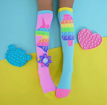 Load image into Gallery viewer, Madmia Socks
